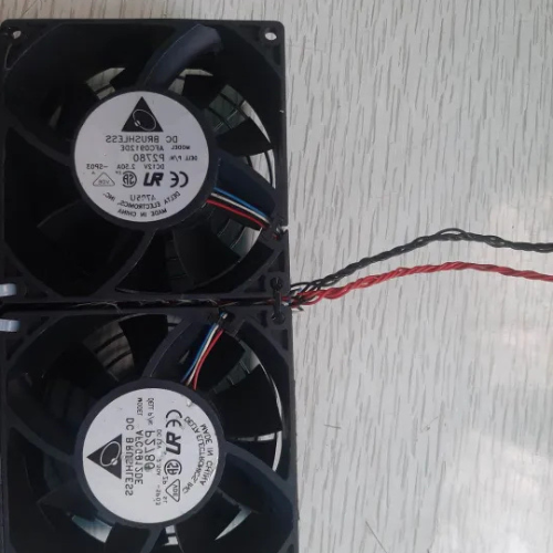 12V 2.5A High-Speed 4-Fan Set – 92mm Delta Cooling Fans for Exhaust, Battery & Solar Use